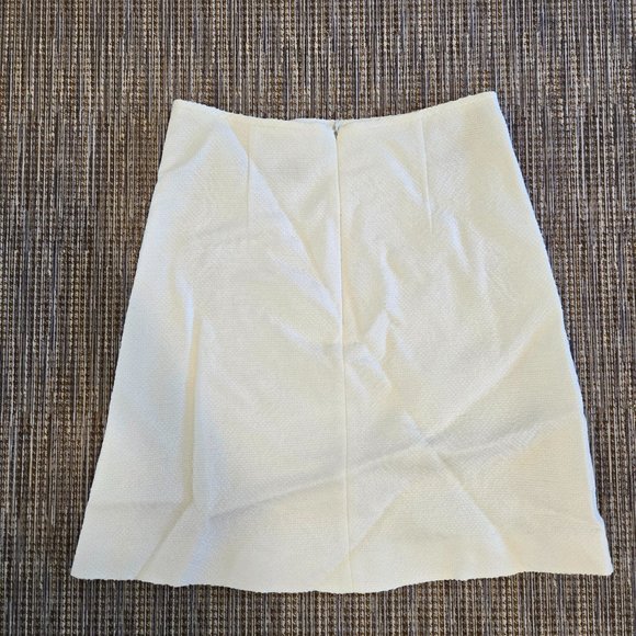 White Hugo Boss Skirt: Relini-1 - Size 2 - Picture 2 of 3